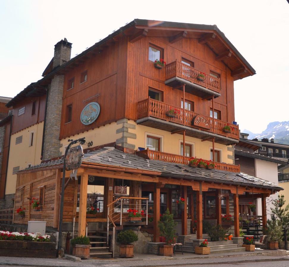Hotel Mignon Breuil-Cervinia Extérieur photo
